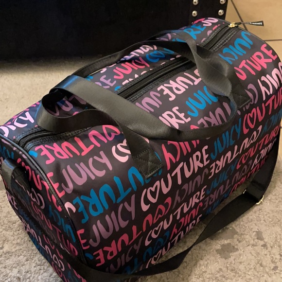 Juicy Couture Large Logo Weekender Duffle Bag - Picture 5 of 10